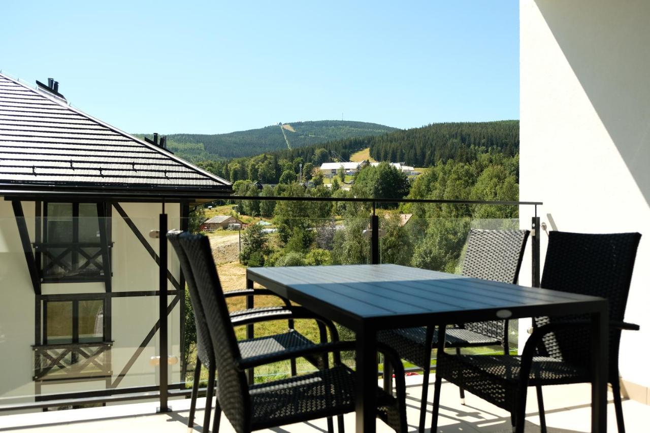 Apartamenty Rebergen W Kompleksie Apartamenty Piano Świeradów-Zdrój Esterno foto
